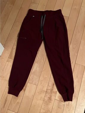 Figs Maroon Joggers with Drawstring